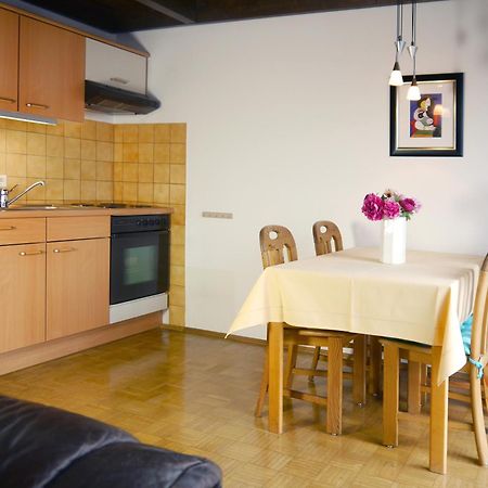 Apparthaus Arosa Essen Ruang foto